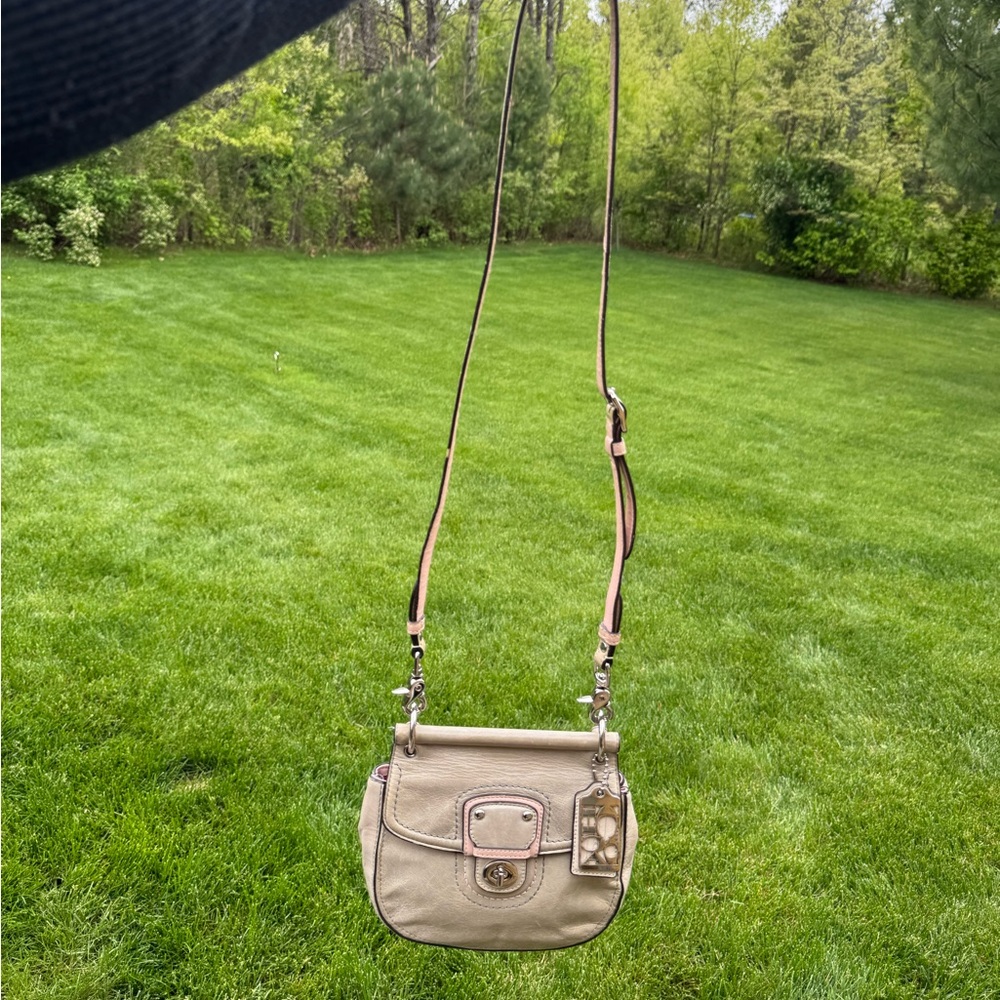 Coach Mini Willis 70th Anniversary Legacy in Blush with Hangtag & Paperwork - Picture 6 of 11